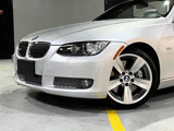 Used 2007 BMW 335i Convertible image 2