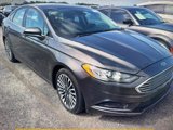Used 2018 Ford Fusion SE image 2