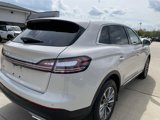Used 2022 Lincoln Nautilus FWD w/ Premium Package image 6