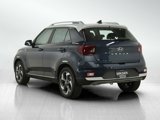 Used 2021 Hyundai Venue image 4