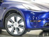 Used 2020 Tesla Model Y Long Range image 3