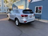 Used 2020 Kia Sorento LX image 6