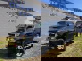 Used 2018 Chevrolet Suburban LT image 2
