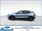 Used 2022 Ford Escape SE w/ SE Sport Appearance Package image 2