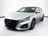 Used 2023 Nissan Altima 2.5 SV image 3