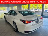 Used 2019 Lexus ES 300h Ultra Luxury image 5