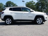 Used 2019 Jeep Compass Latitude image 3