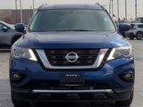 Used 2019 Nissan Pathfinder SV image 2