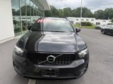 Used 2021 Volvo XC40 T5 R-Design w/ Climate Package image 4