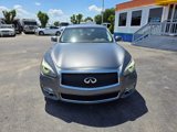 Used 2017 INFINITI Q70 3.7 image 2