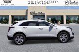 New 2025 Cadillac XT5 Luxury image 2