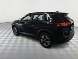 Used 2023 Nissan Rogue SV image 3