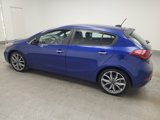 Used 2017 Kia Forte SX image 3