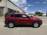 Used 2016 Jeep Cherokee Latitude w/ Comfort/Convenience Group image 4