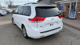 Used 2012 Toyota Sienna LE image 3
