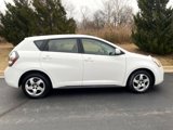 Used 2010 Pontiac Vibe w/ Preferred Package image 4