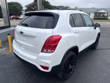 Used 2022 Chevrolet Trax LT w/ Driver Confidence Package image 3