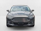 Used 2016 Ford Fusion SE w/ Equipment Group 202A image 2