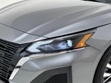 Used 2024 Nissan Altima 2.5 SV image 2