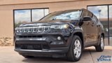 Used 2022 Jeep Compass Latitude image 2