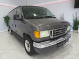 Used 2005 Ford E-150 and Econoline 150 Wagon image 2