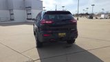 Used 2016 Jeep Cherokee Trailhawk image 4