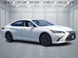 Used 2021 Lexus ES 250 image 3