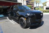Used 2024 Cadillac Escalade Sport Platinum w/ LPO, ONYX Package image 4