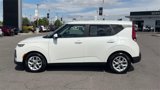 Certified 2022 Kia Soul LX w/ Technology Package image 4
