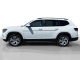 Used 2022 Volkswagen Atlas SE w/ Panoramic Sunroof Package image 2