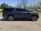 Used 2019 Chevrolet Suburban LT w/ Luxury Package image 5