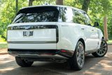 Used 2024 Land Rover Range Rover SE image 3