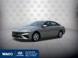 New 2025 Hyundai Elantra SE image 2