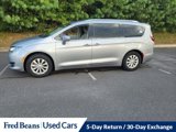 Used 2018 Chrysler Pacifica Touring-L w/ Advanced Safetytec Group image 3