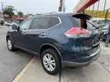 Used 2016 Nissan Rogue SV image 4