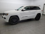 Used 2018 Jeep Grand Cherokee Altitude image 2