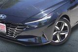 Used 2023 Hyundai Elantra Limited image 3