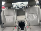 Used 2013 Toyota Highlander Limited image 4