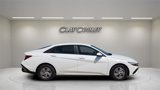 New 2025 Hyundai Elantra SE image 2