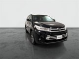 Used 2019 Toyota Highlander XLE image 3