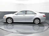 Used 2007 Toyota Camry SE image 2