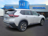 Used 2021 Nissan Rogue SV image 4