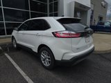 Used 2021 Ford Edge SEL w/ Convenience Package image 3