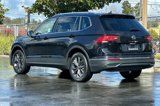 Used 2022 Volkswagen Tiguan SE image 6