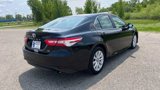 Used 2018 Toyota Camry LE image 4