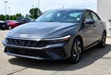 New 2025 Hyundai Elantra Limited image 5