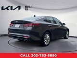 Used 2018 Kia Optima S w/ Panoramic Sunroof Package image 3