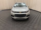Used 2022 Chevrolet Trax LT w/ LT Convenience Package image 2