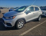 Used 2019 Chevrolet Trax LT w/ LT Convenience Package image 2