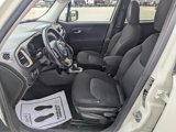 Used 2016 Jeep Renegade Latitude image 2